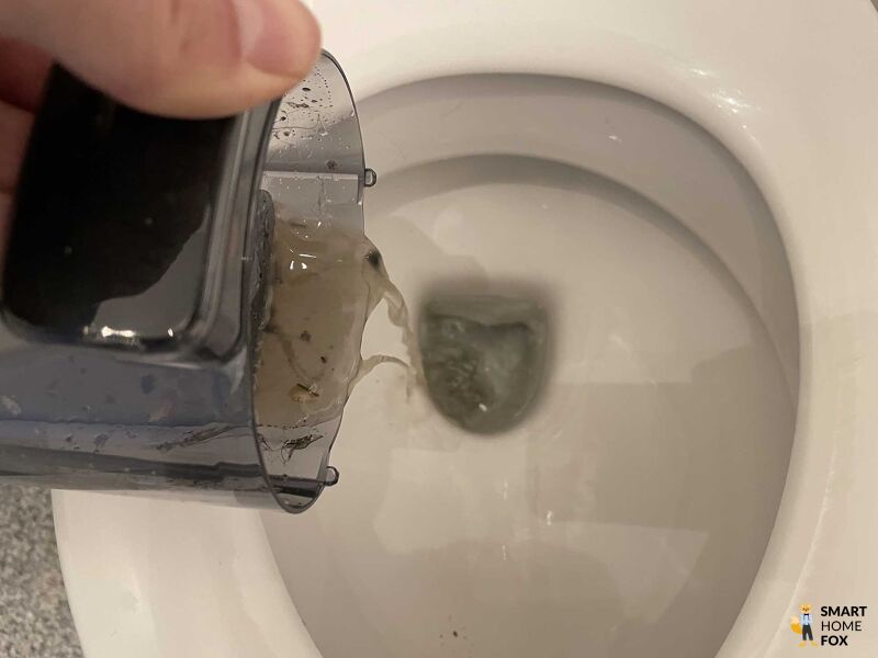 Опорожнение емкости для грязной воды